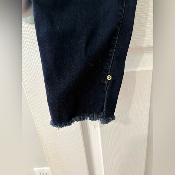 Frame le skinny de Jeanne crop 27” dark wash denim size 29 raw hem - Picture 3 of 15